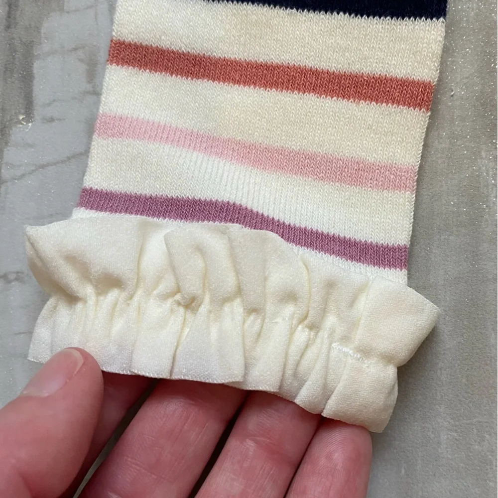 NWT RuffleButts Neutral Mellow Rainbow Stripe Footless Ruffle Tights, 0-6M